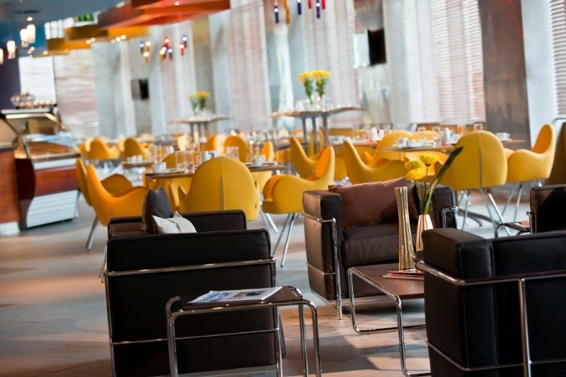 Courtyard By Marriott Doha City Center Екстериор снимка